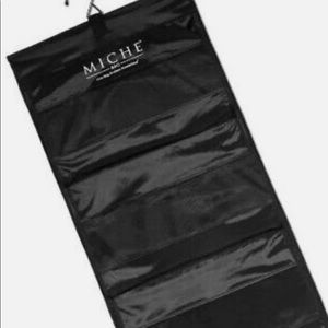 Miche hanging bag holder